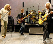 Led Zeppelin - Soundcheck, London O2 Arena, December 9th, 2007.