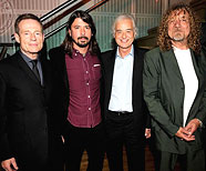 Led Zeppelin with Dave Grohl, GQ Awards, September 2th, 2008.