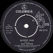 Silvery Rain / Annabella Umbrella / Time Flies, Columbia DB 8774, 26 Mar 1971, 7″45 RPM.