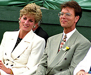 Сэр Клифф Ричард и принцесса Диана вместе катались на лыжах в Австрии, июль 1991 года.